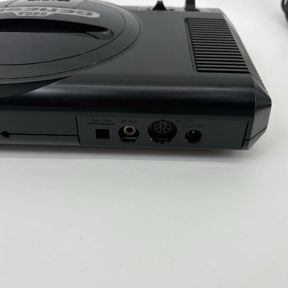 Sega Genesis Model 1 Console 1601 With Sonic 2 - Internally Cleaned Read Ds!